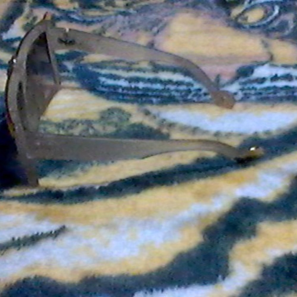 VERSACE SUNGLASSES - Picture 2 of 3